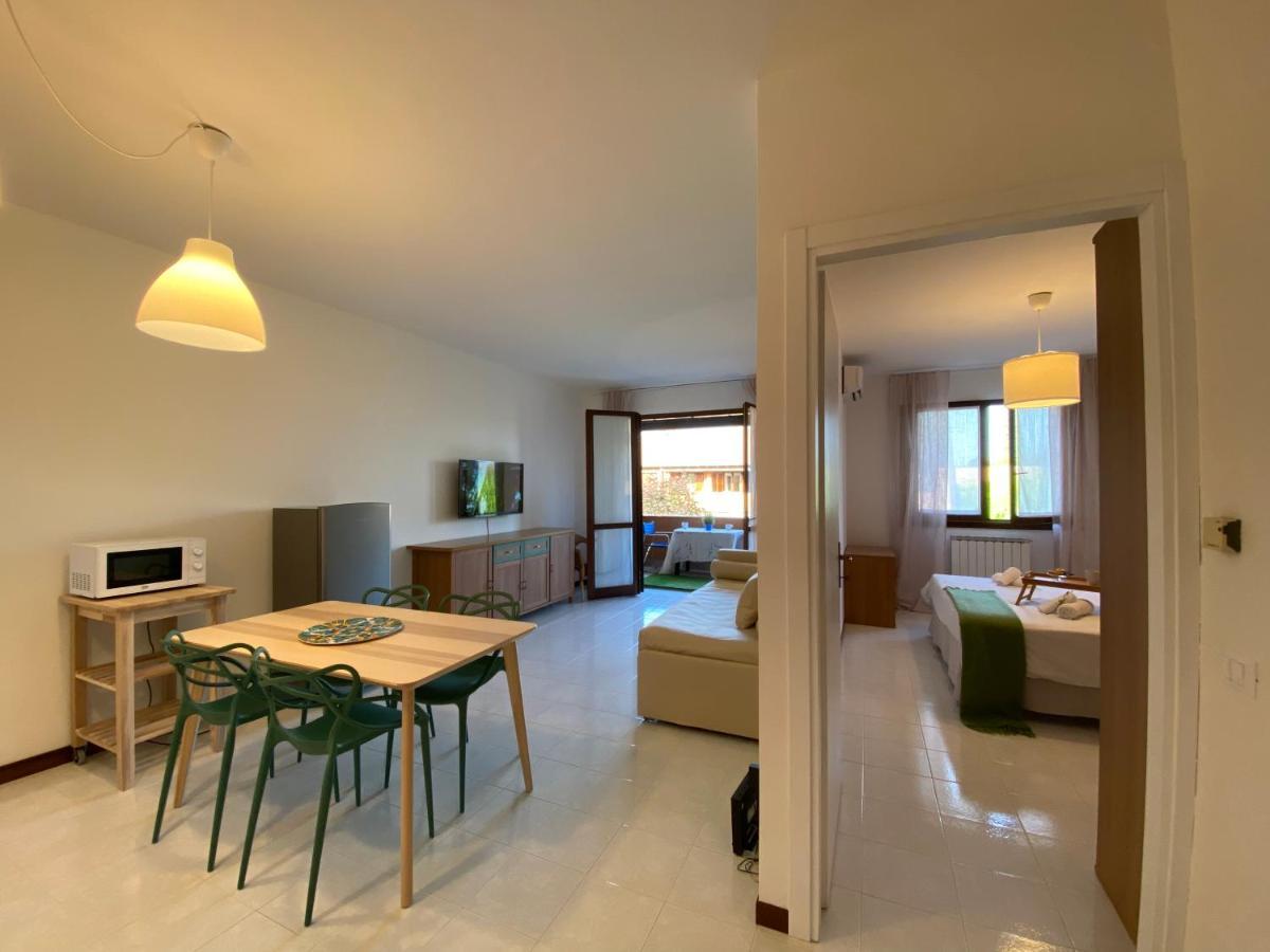シルミオーネCasa Vittoriaアパートメント エクステリア 写真